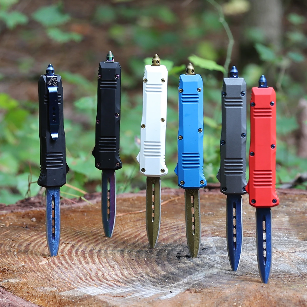 Beast Miniature Damascus Steel Gold Spear Point Automatic Out The Front Knife - Image 4